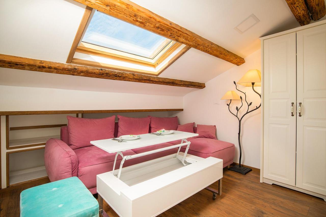 Apartament Domus Maximus Pula Zewnętrze zdjęcie