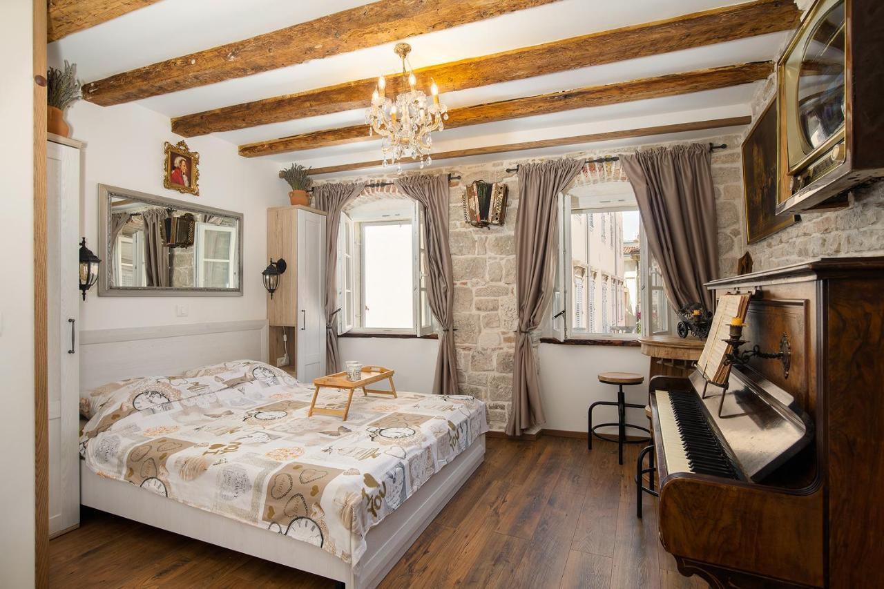 Apartament Domus Maximus Pula Zewnętrze zdjęcie